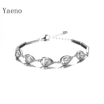 China FASHIONABLE Solid 925 Silver Flexible Eye Chain Bracelet Five Charms Bracelet For Women for sale