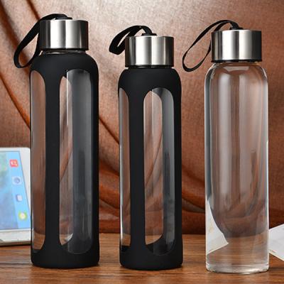 China 500ml Borosilicate Glass Sustainable Custom Drinking Water Bottle for sale