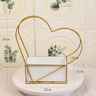 China Viable Factory Direct Wholesale Basket Rectangle Round Geometric Flower Basket Flower Gift Basket for sale