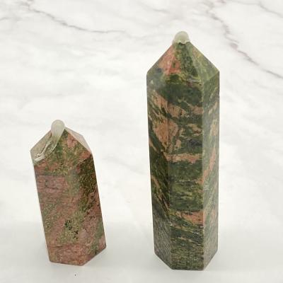 China High Quality China Crystal Healing Stones Tower Small Treasure Natural Crystal Tower Green Flower Point Crystal Crafts for sale