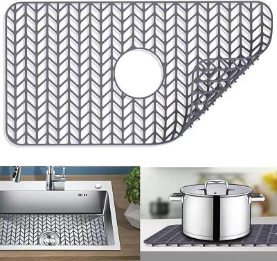 China Viable Kitchen Sink Mat Protectors For Kitchen For Farmhouse Stainless Steel Porcelain Sink Center Drain Bottom for sale