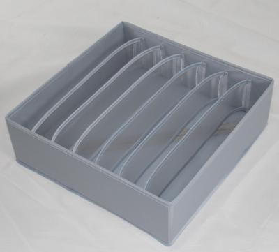 China Country 7 Grids Underwear Storage 210D +105G Nylon Gray Nylon Carton +3# Zipper for sale