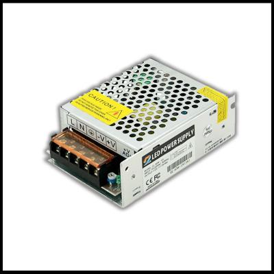 Cina SMPS 12V 5A 60W LED Switching power supply with Single Output For LED Strip Module in vendita