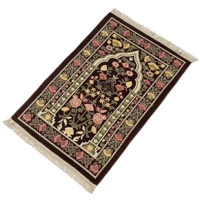 China Prayer Persian Rug Muslim Prayer Printed Mosque Carpet For Travel Muslim Prayer Rug Blanket for sale