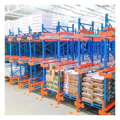 China Aanpasbare High Density Radio Shuttle Storage Pallet Racking voor 2000-12000mm hoogte Te koop