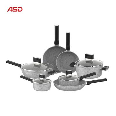 China Home Kitchen 11pcs High Quality Viable Aluminum Frying Pan Cookware Set Non Stick for sale