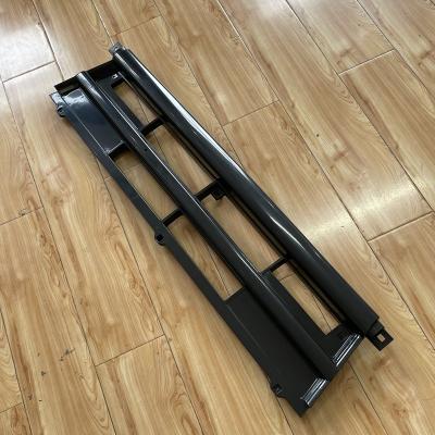 China PLASTIC/METAL Truck Spare Body Parts Truck Spare Grill Truck Spare Body Parts For MITSUBISHO FN627 FM617 1994 ON for sale