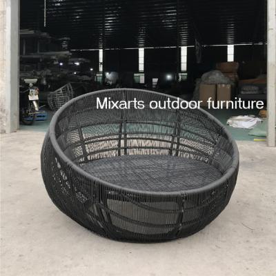 China Outdoor Round Balcony Furniture Garden Set Garden Bed Rattan Bed for sale