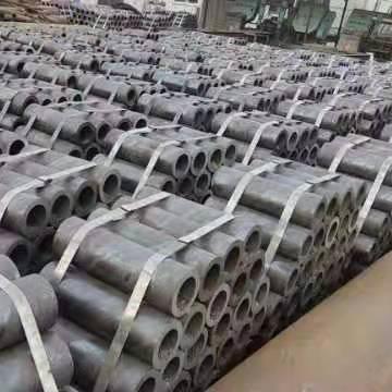 China Seamless Steel Pipe ST37 ST52 1020 Pipe Liquid Hot Rolled Carbon Seamless Steel Pipe 1045 A106B Liquid Pipe for sale