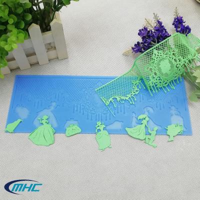 China Viable Wholesale Food Grade 3D Wedding Cake Decoration Silicone Lace Mat For Baking for sale