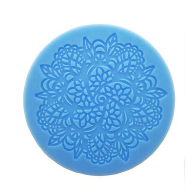 China New Viable Design Silicone Material Round Lace Mat For Cake Cupcake Decoration for sale