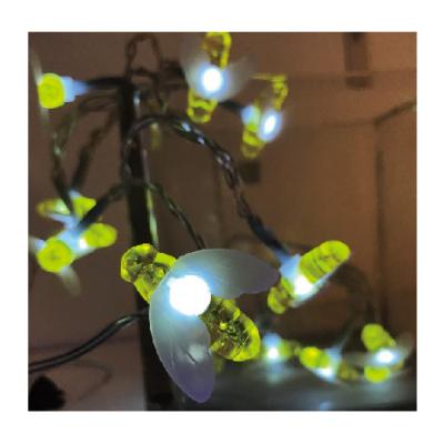 China Patio Outdoor Decoration Garden Decoration Battery Operated Led Bee String Lights for sale