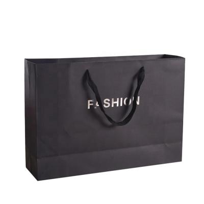 China Recyclable Custom Printed Luxury Black Paper Shopping Bag With Golden Logo for sale