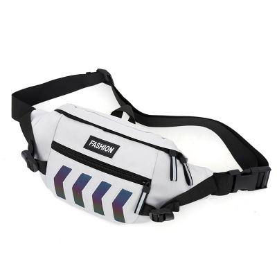 China Anti-theft New Products Wholesale Waterproof Packet Silver Men's Pussy Travel Fashion Bags Bum Hip Waist Bag for sale