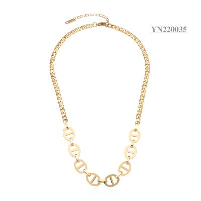 China Tide Brand 14k Gold Plated Necklace 8 Pig Nose Chain Style Necklace for sale