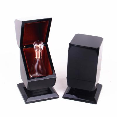 China China Factory New Handmade Design Luxury Wooden Perfume Box For Men Women Gift Perfume Bottle Storage Packaging Display Case for sale