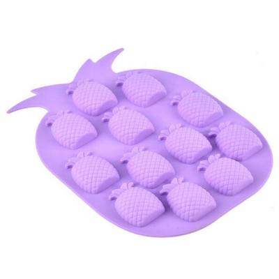 China Disposable Pineapple Shape Silicone Ice Cube Mold Fancy Fruit Shape Silicone Ice Cube Tray for sale