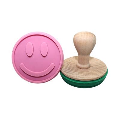 China Disposable Customized Food Grade Silicone Cookie Stamp Silicone Cookie Tools With Customized Picture for sale