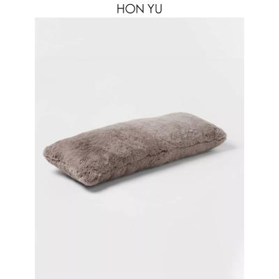 China Non-Toxic Simple Oblong Rabbit Fur Faux Fur Modern Design Decorative Tile Perfect for an Elegant and Comforting Space for sale