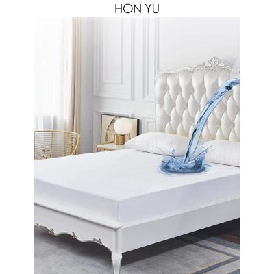 China Breathable Soft Anti-Pull Queen Size Mattress Cover Waterproof Hypoallergenic Silent Vinyl Free Mattress Protector For Bed for sale