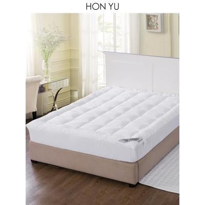 China Hot Sale Anti Dust Mite HS11 Cheap Price Customized 100% Cotton Down Alternative Fiber Single Bed Mattress Topper for sale