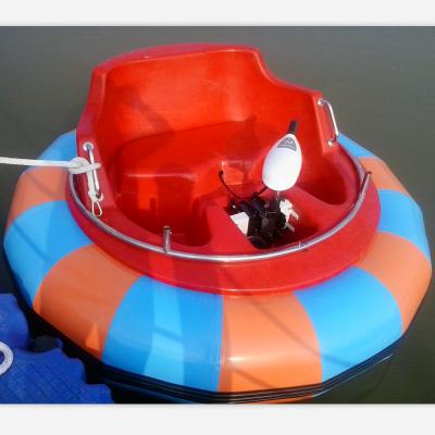 China Fiberglass Water Park Entertainment Electric Bumper Boat for sale