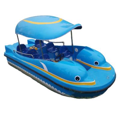 China New Design 6 Person Outdoor Water Fun Dolphin Electric Boat For Family Fun Self Draining Fiberglass Boat For Sale Water Park for sale