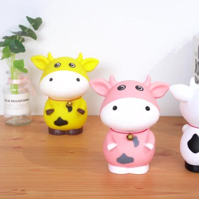 China Practical Cow Cartoon Home Furnishings Interesting Creative Gifts Year Of Ox Auspicious Customizable Logo 15*18 Piggy Bank for sale