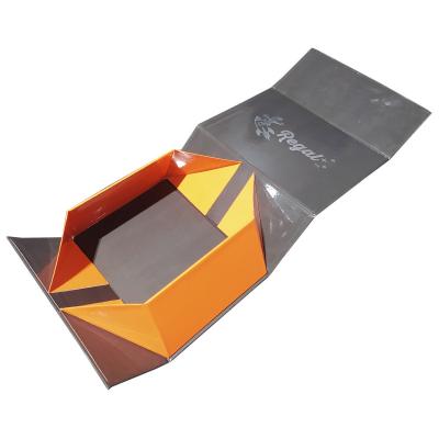 China Reused Materials Hair Extension Foldabldd Magnetic Folding Box Packaging Mini Paper Folding Boxes Hot Stamping Aluminum Cardboard Gift Box for sale