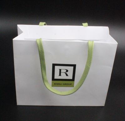 China Professional factory wholesale OEM design recyclable paper bags manufacturers in UAE with competitive price for sale