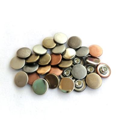 China Custom Logo Design Copper Zinc Alloy round metal nickel free custom private bags denim apparel leg badge buttons and rivets jeans die for sale