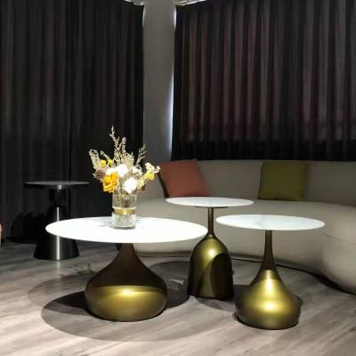 China Traditional Gold Ceramic Metal Base Round Top Cafe Design Furniture Gold Metal Vintage Living Room Side Tables for sale