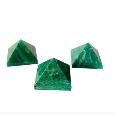 China China Wholesale High Quality Hand Carve Malachite Crystal Quartz Pyramid for sale