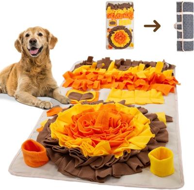 China Sustainable Washable Portable Dogs Feeding Puzzle Toys Encourgaing Natural Foraging Skills Cats Nose Carpet Flower for sale