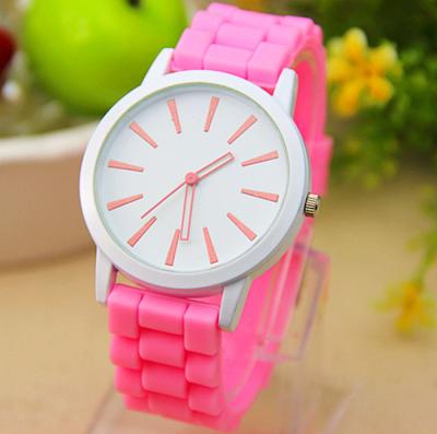 China Wholesale Cheapest Auto Date Silicone Strap Wristwatches for sale