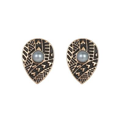 China Tough 2021 Wholesale Gold Hawaiian Trendy Fashion Geometry Women's Custom Stud Earrings for sale