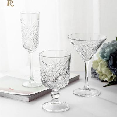 China French Retro Niche Smoothie Cup High Value Yogurt Mug Tall Glass European Lead Free Embossed Etched Glass Wine Glass for sale