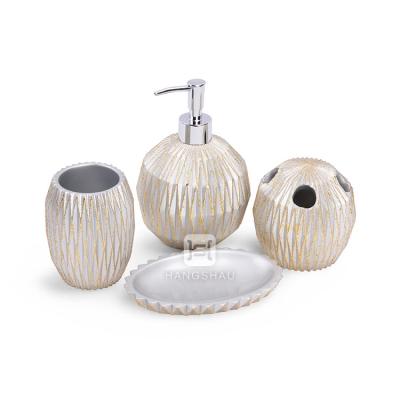 China Viable New Design Ceramic Carved Conch Shells Resin Bath Set for sale