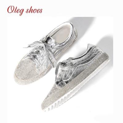 China Flat Woman Bling Glitter Bomb Fashion Metallic Glitter Diary Lace Up Sports Shoes for sale