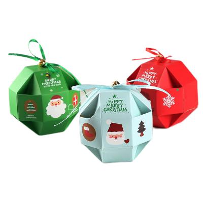 China Recycled Delicate Packaging Materials Holiday Merry Christmas Candy Gift Box Set for sale