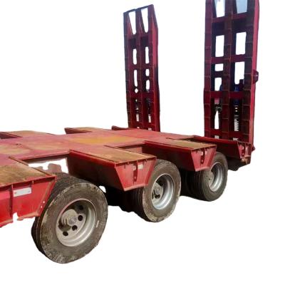 China Semi Truck Trailer Used Gooseneck Flat Bed Trailer 3 Axles Equipment Lowbed Semi Trailer 12 Wheels 30 40 Ton Full Semi Trailer Red Color for sale