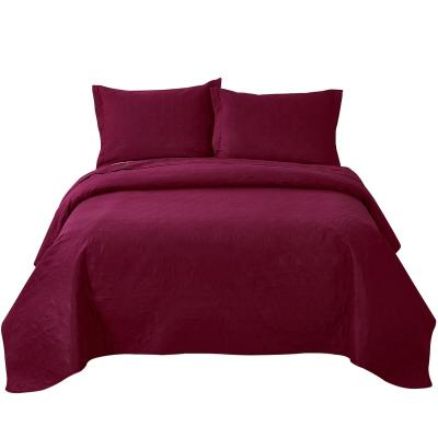 China Single Ultrasonic Comforter Sets Wholesale Cheap Summer Comforter Burgundy Lightweight Solid Bedspreads for sale