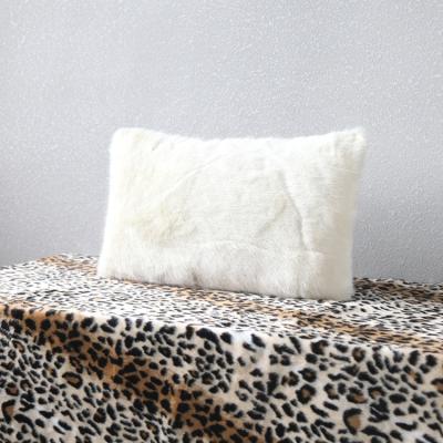 China Knitted Wholesale Soft Faux Fur Pillow Case Cover Faux Fur Cushion Cover For Sofa for sale