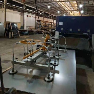 China Without Electricity Electric And Pneumatic Movable Metal Sheet Vacuum Lifters Of Concrete Slabs And Block Slabs for sale