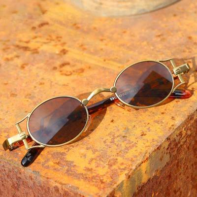 China Retro Steam Punk Eyewear 2022 Small Sun Glasses Men Sun Glasses Sun Glasses ST0307 Round Metal Punk UV Shade for sale