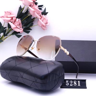 China Anti UV400 Polarized Retro Retro Sunglasses Women Luxury Designer Gafas de Sol Fashionable Famous Brands Sun Glasses for sale