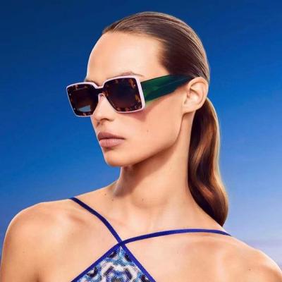 China Fashion Sunglasses 2022 Trendy Small Frame Candy Square Sunglasses Women Men Sunglasses for sale