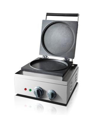 China Nonstick Cooking Outdoor Electric Grilled Rotating Cake Pizza Machine Waffle Maker for sale