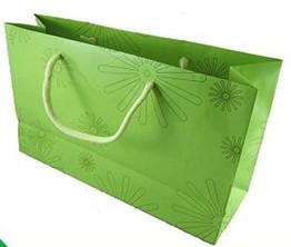 China Chinese factory cheap hot sale cosmetic paper bag for sale