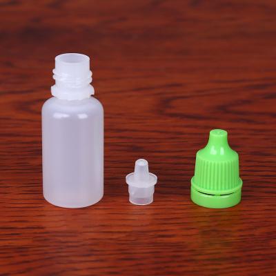 China 5ml Medicine Different Colors Covers Empty PE PP White Green Plastic Eye Drop Bottle For Liquid Eye Drops for sale